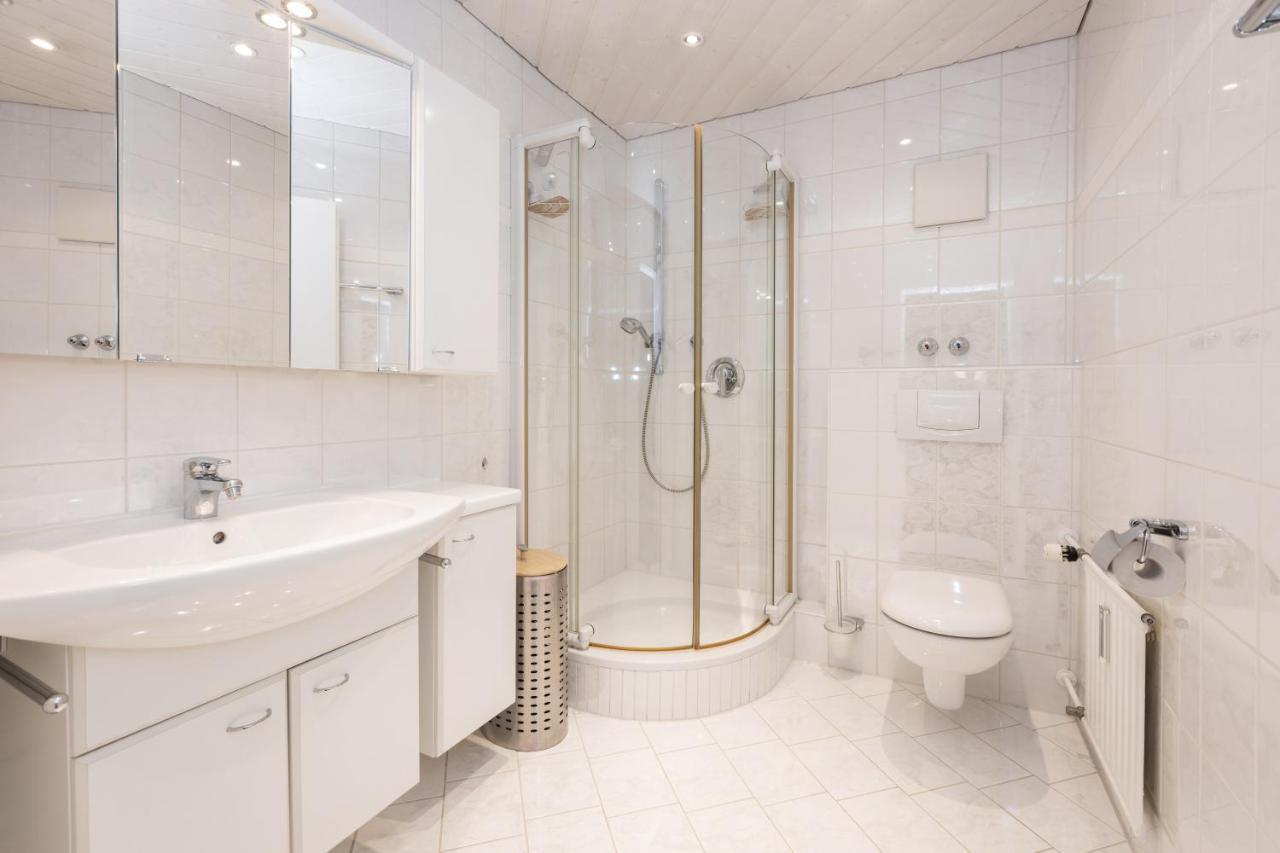 Spacious Corner Apartment In Aparthotel Kleinwalsertal มิทเทลแบร์ก ภายนอก รูปภาพ