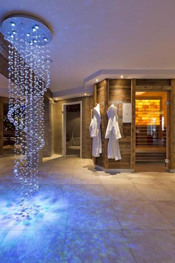 Spacious Corner Apartment In Aparthotel Kleinwalsertal มิทเทลแบร์ก ภายนอก รูปภาพ